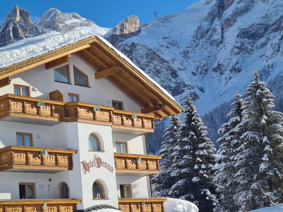 Hotel Vienna San Martino Di Castrozza Esterno foto